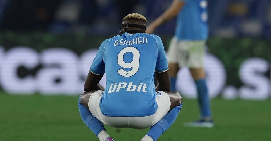 Napoli a fost umilită pe teren propriu, 0-4 cu Frosinone, în optimile Cupei Italiei