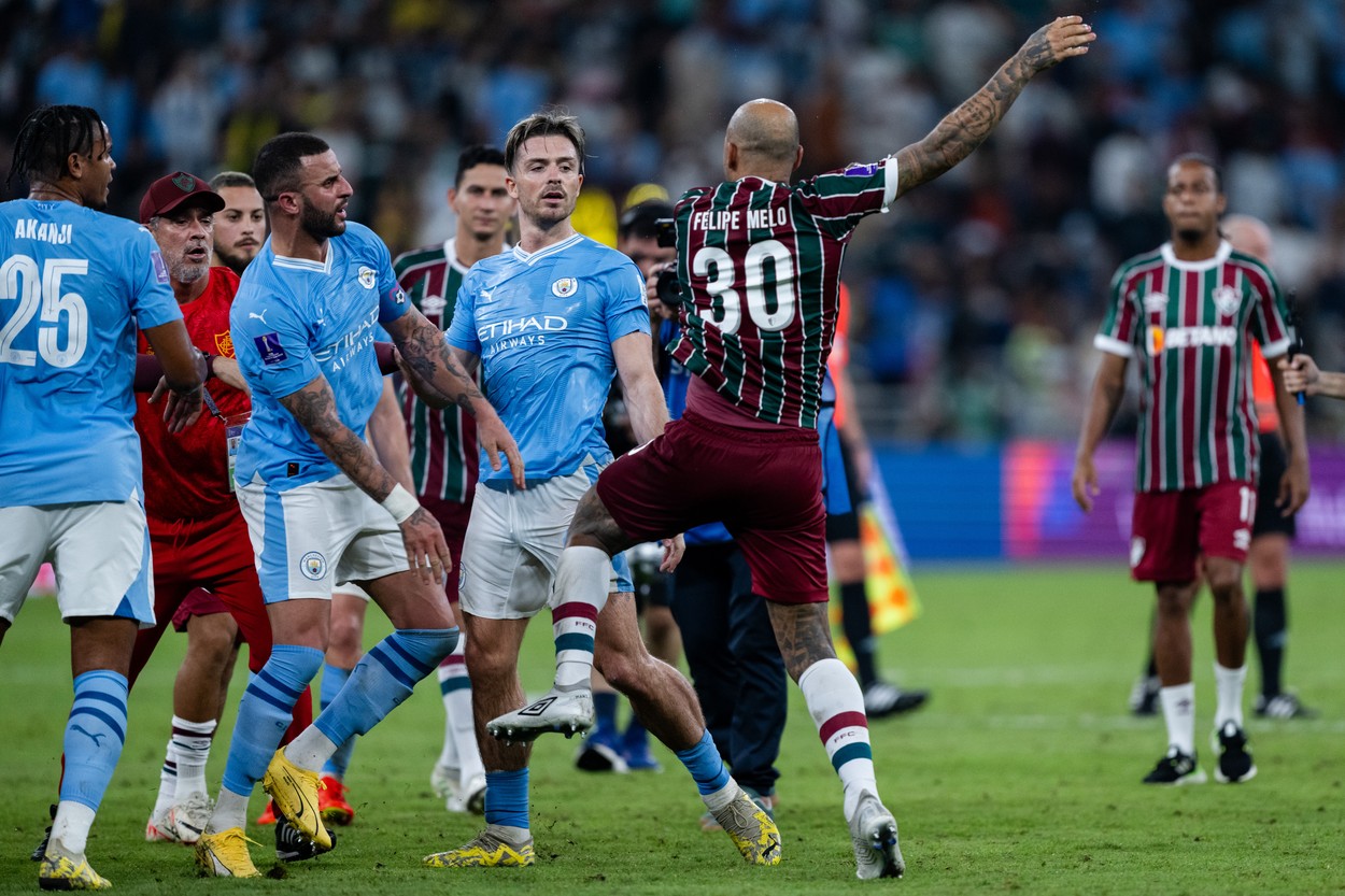 231222 Kyle Walker of Manchester City  and Felipe Melo of Fluminense during the FIFA Club World Cup final match between Fluminense and Manchester City on December 22, 2023 in Jeddah. 
Photo: Joel Marklund / BILDBYRĹN / kod JM / JM0554
bbeng fotboll football soccer fotball klubblags-vm fifa club world cup final fluminense manchester city bbauto,Image: 831837509, License: Rights-managed, Restrictions: *** World Rights Except Austria, Denmark, Finland, Norway, and  Sweden *** AUTOUT DNKOUT FINOUT NOROUT SWEOUT, Model Release: no