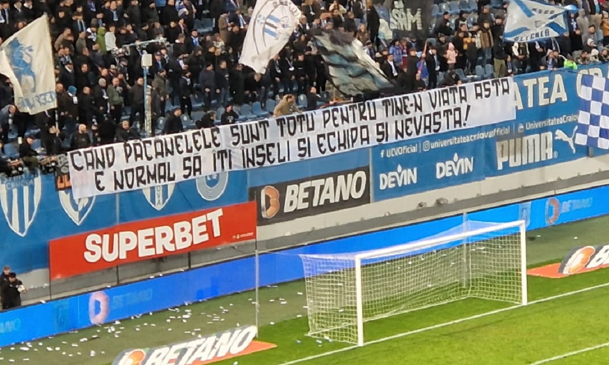 Fanii Craiovei, primire ostilă pentru Alex Băluţă! Jucătorul lui FCSB a fost întâmpinat ca Donnarumma pe San Siro