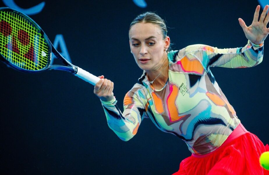 Ana Bogdan s-a calificat dramatic în semifinale la Transylvania Open şi se va lupta cu Jaqueline Cristian pentru un loc în finală