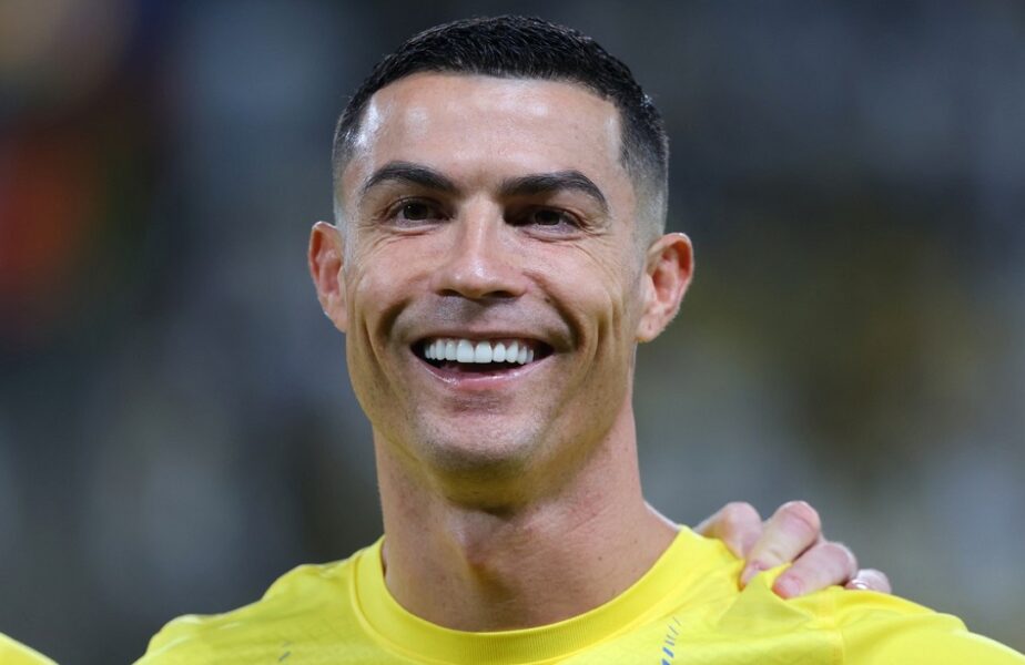 Cristiano Ronaldo şi-a prezentat noul bolid de lux! Ce sumă colosală a plătit pentru noua „bijuterie”