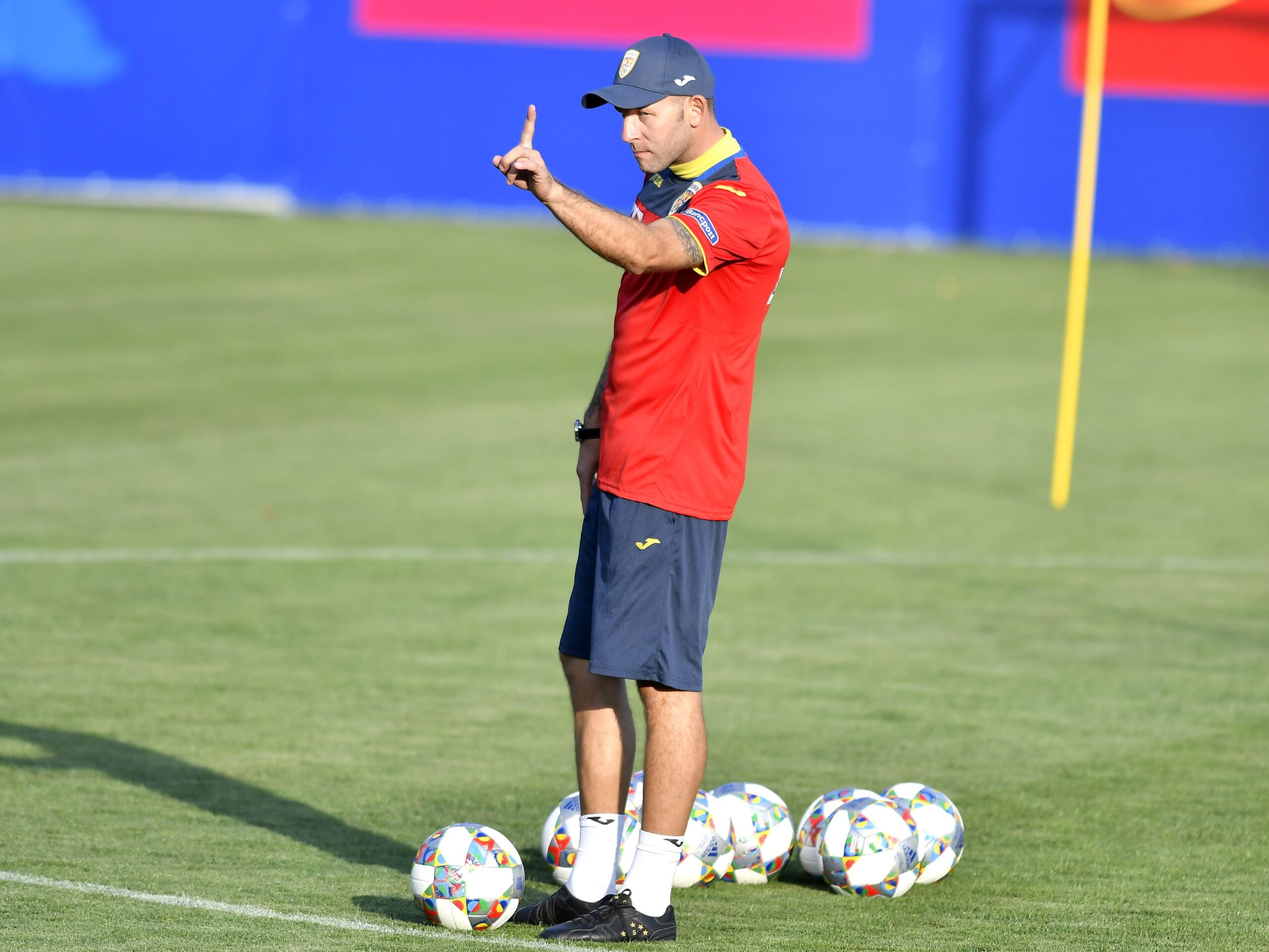 Bogdan Lobont la antrenamentul dinaintea meciului cu Muntenegru, din cadrul Ligii Natiunilor, desfasurat la Centrul National de Fotbal din Mogosoaia, duminica 2 septembrie 2018. © FOTO Razvan Pasarica/SPORT PICTURES