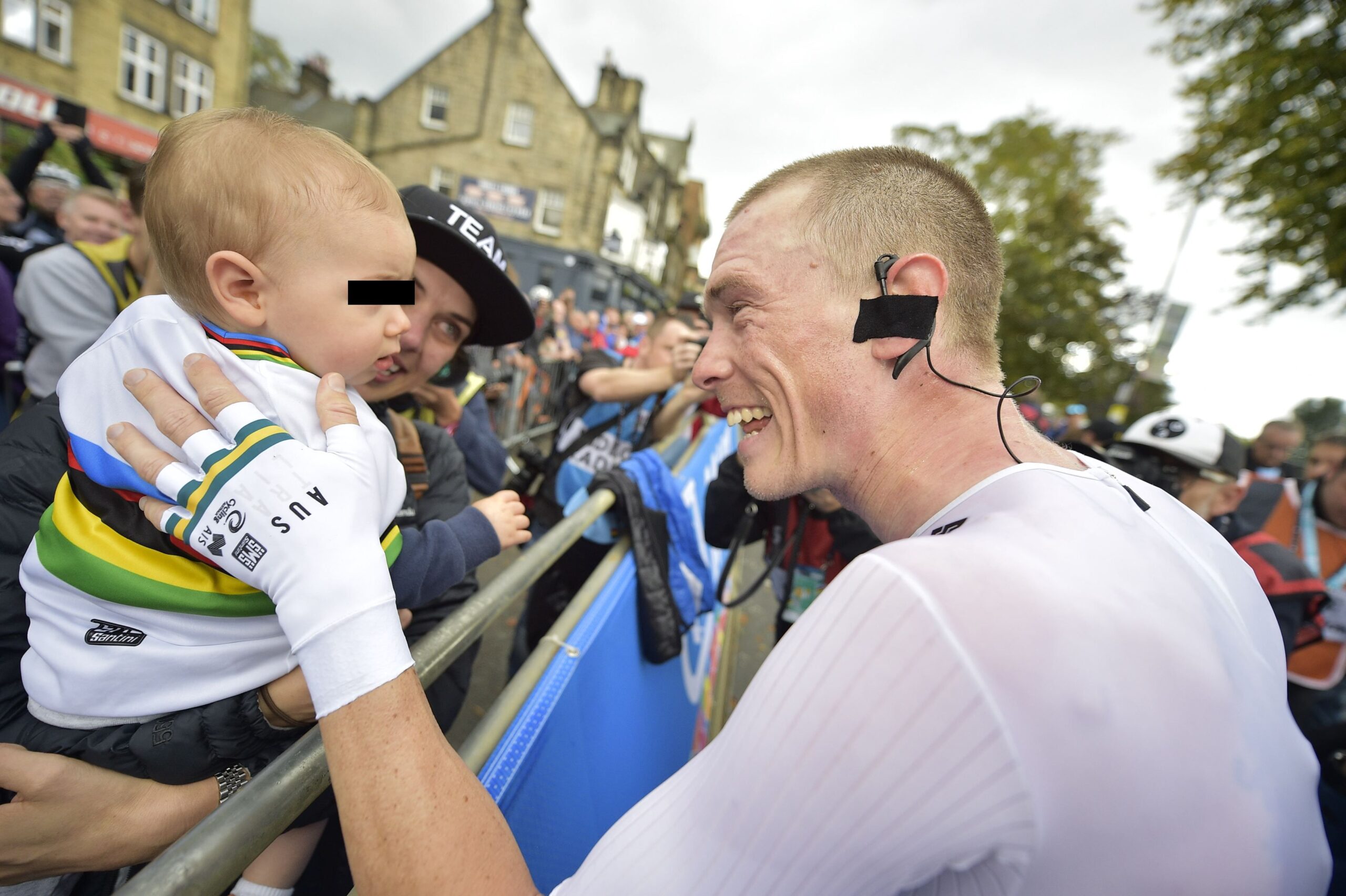 September 25, 2019, Harrogate, United Kingdom: New World Champion Australian Rohan Dennis of Bahrain-Merida greets his wife Melissa Hoskins and their son, at the finish of the Men Elite Individual Time Trial at the UCI Road World Championships cycling in Harrogate, North Yorkshire, United Kingdom, Wednesday 25 September 2019. The Worlds are taking place from 21 to 29 September. (Credit Image: © Yorick Jansens/Belga via ZUMA Press)