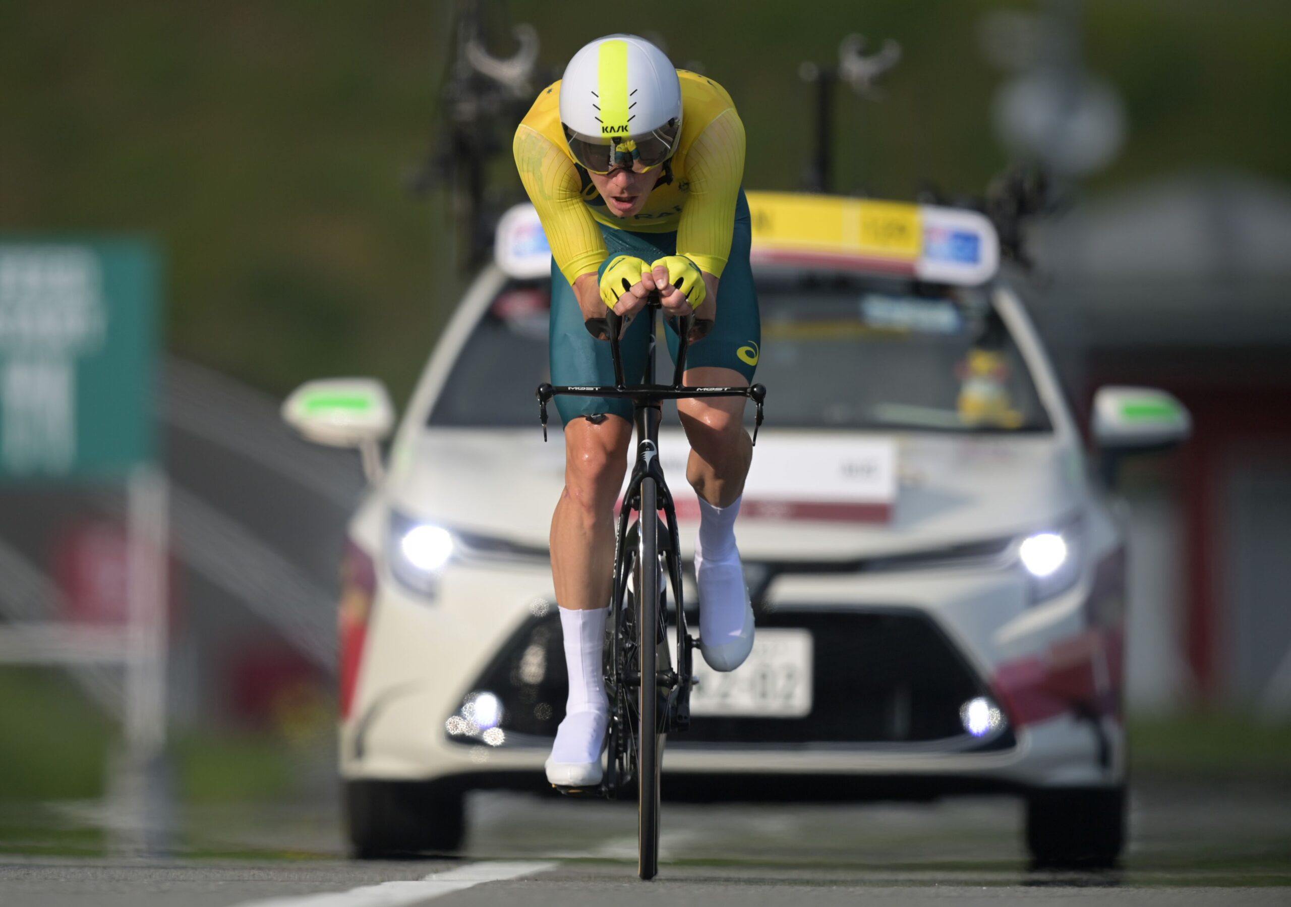 28 July 2021, Japan, Oyama: Australia's Rohan Dennis competes in the men's Cycling Individual Time Trial, 44.20km at Fuji International Speedway, during the Tokyo 2020 Olympic Games. Photo: Sebastian Gollnow/dpa