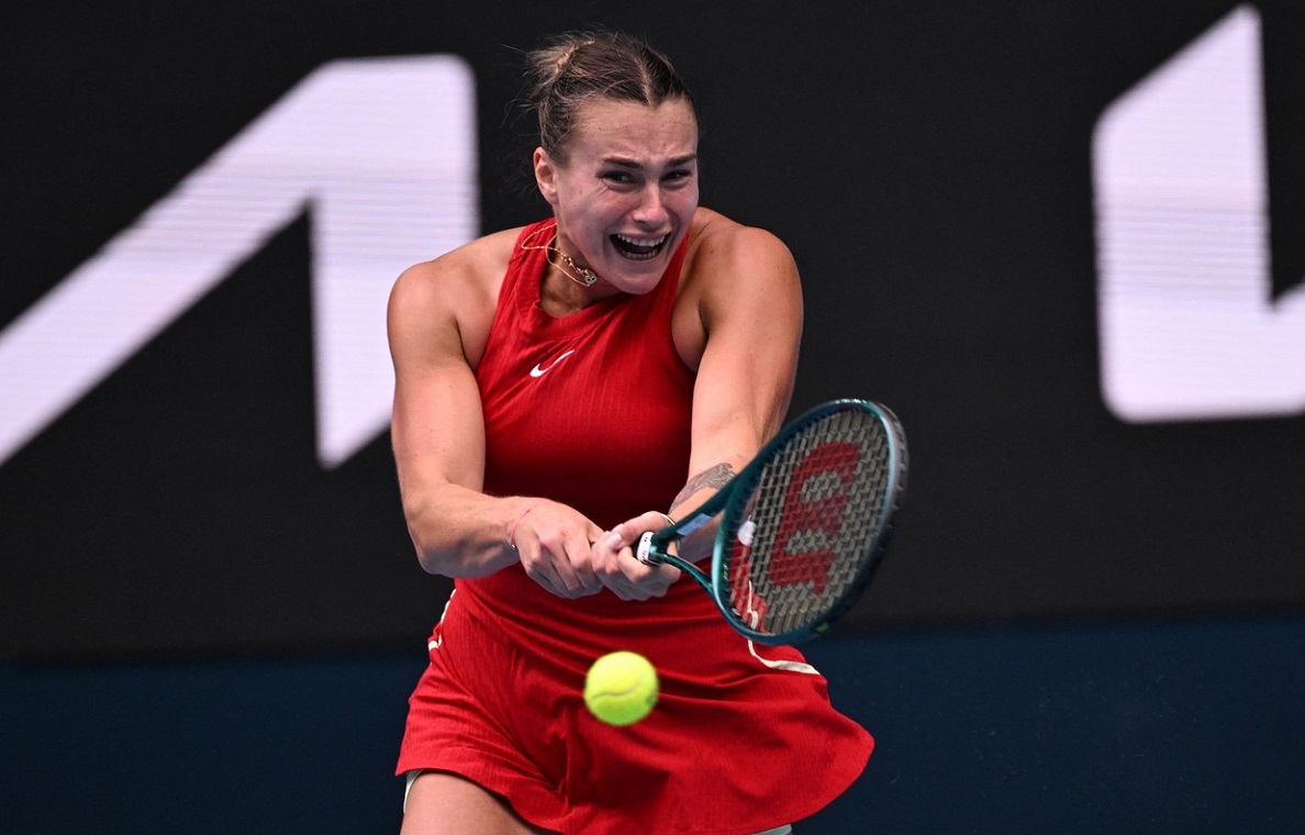 Aryna Sabalenka a „demolat-o” pe Lesia Tsurenko şi s-a calificat în optimile de finală la Australian Open 2024