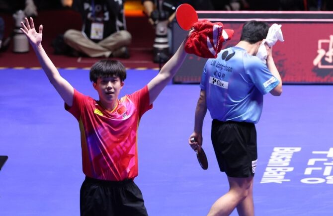 Punct ireal la Campionatele Mondiale pe echipe. 30 de lovituri, într-un moment crucial al semifinalei China – Coreea de Sud