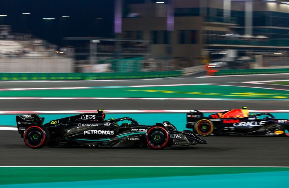 Mercedes, avertisment pentru rivalii de la Red Bull înainte de startul noului sezon de Formula 1: „Îi vom urmări!”