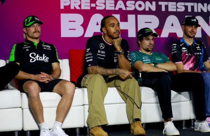 Înlocuitor surpriză pentru Lewis Hamilton la Mercedes! Un mare rival ar putea să îi ia locul: „Am auzit că iar vrea să piloteze!”