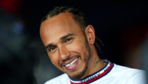 Lewis Hamilton, decizie incredibilă înainte de a semna cu Ferrari: „Nu le-am spus nici părinţilor mei”