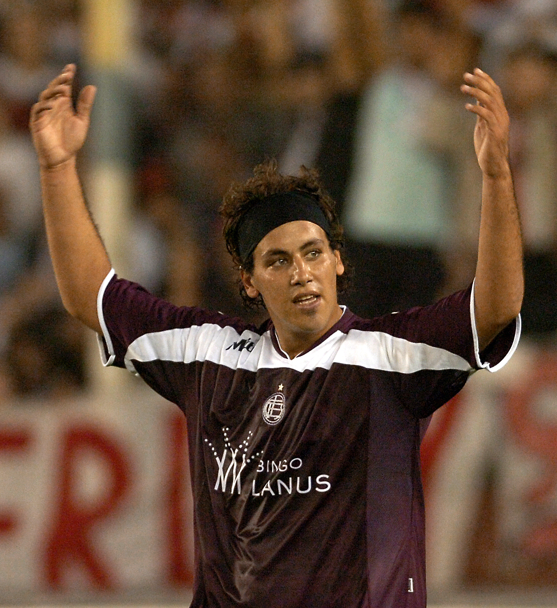Lanus' Cristian Fabbiani celebrates his goal against River Plate, 02 April 2006, during the Clausura tournament match at Lanus stadium in Buenos Aires, Argentina. Lanus 4-1.,Image: 18098876, License: Rights-managed, Restrictions: , Model Release: no
