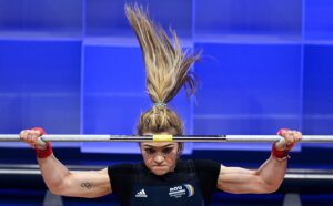 Mihaela Cambei a stabilit un nou record european, după evoluţia magnifică la Campionatele Europene de haltere