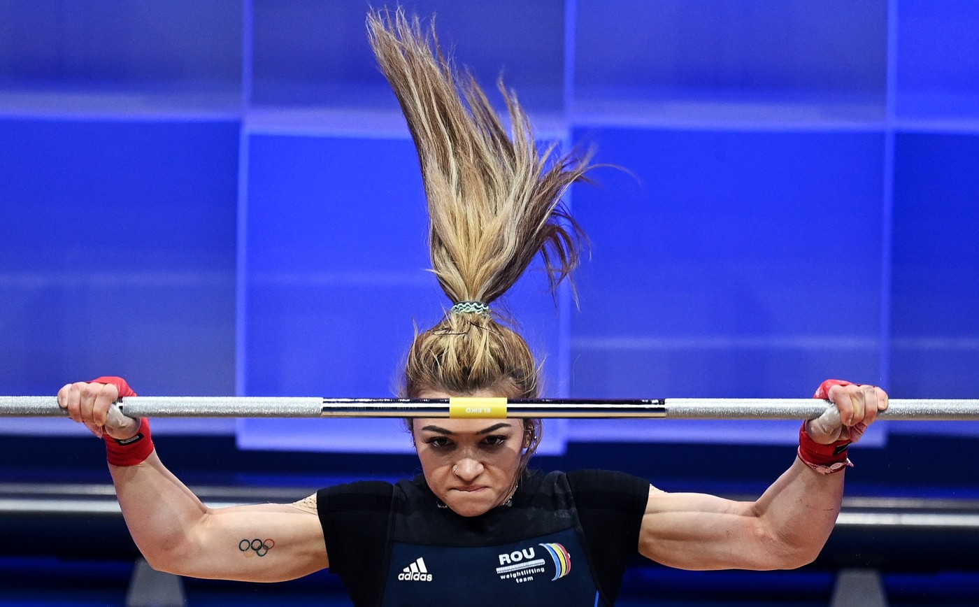 Mihaela Cambei a stabilit un nou record european, după evoluţia magnifică la Campionatele Europene de haltere