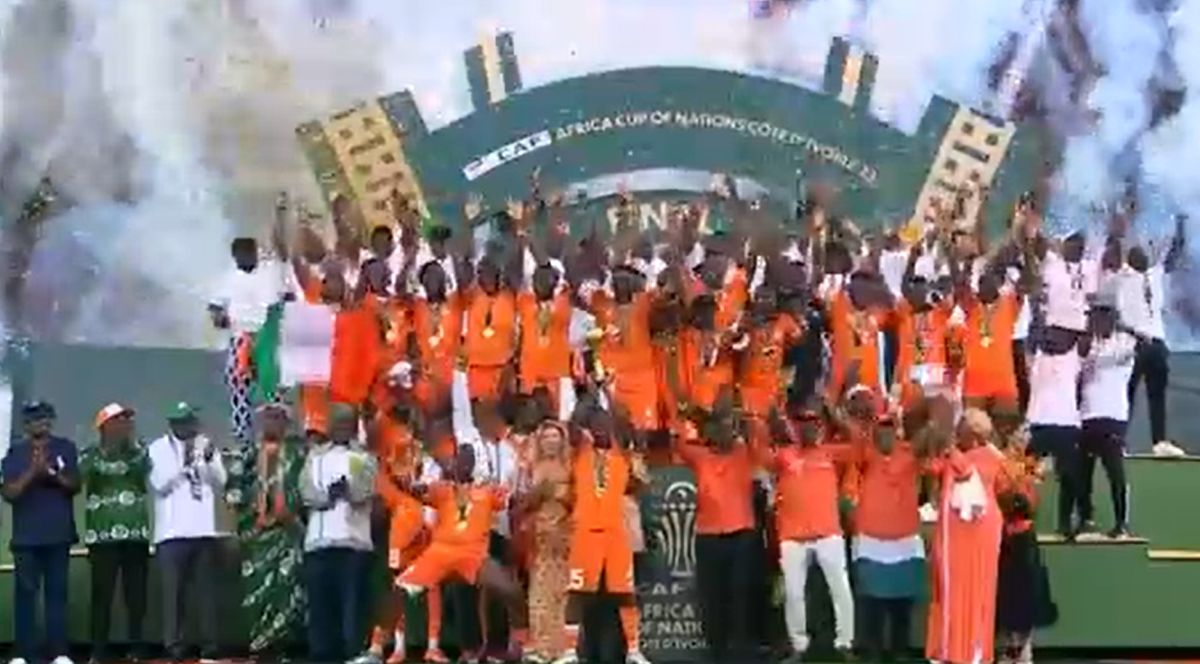 Coasta de Fildeş a primit trofeul Cupei Africii pe Naţiuni 2023!