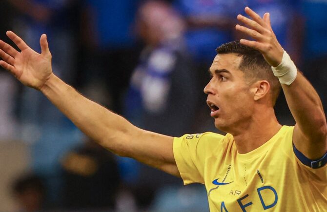 Cristiano Ronaldo, scandal monstru în Liga Campionilor Asiei! Şi-a ieşit din minţi şi a început să strige la arbitru