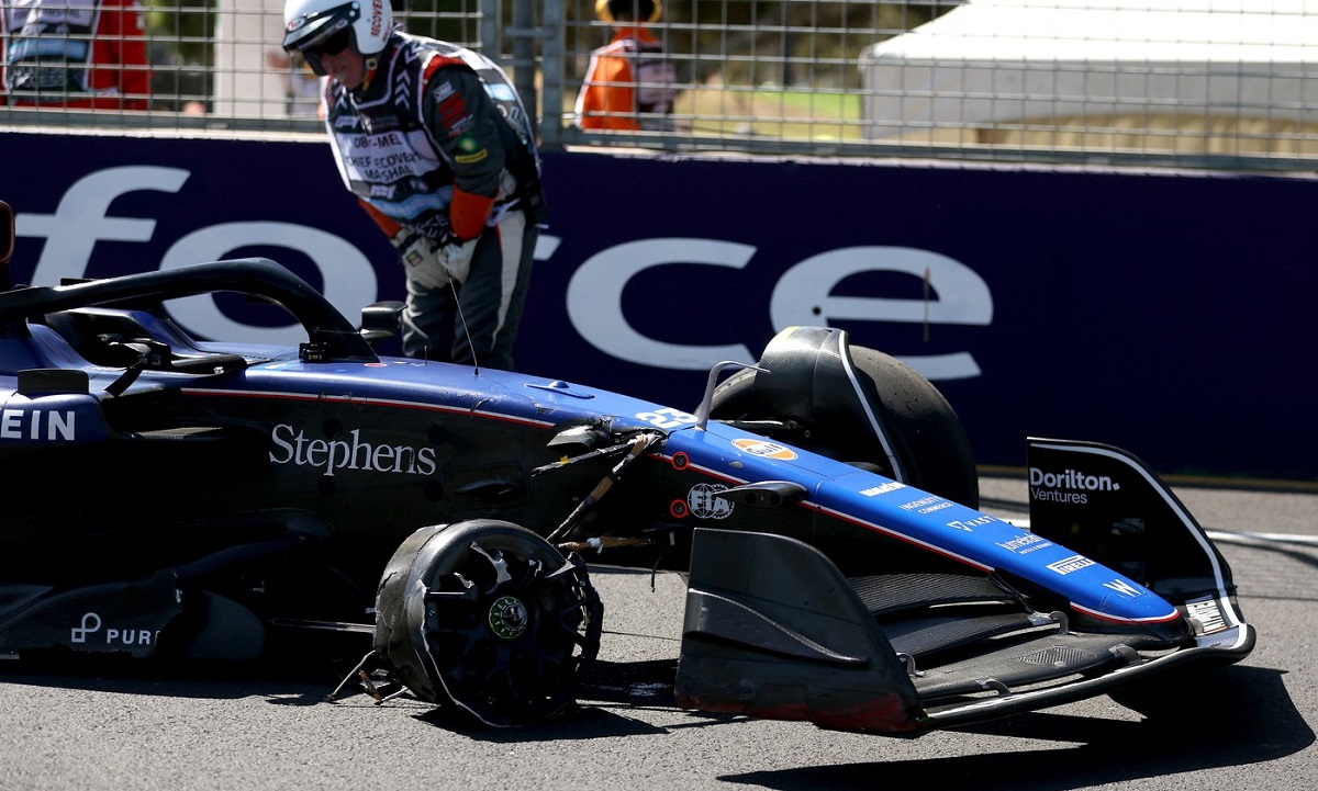 Accident teribil în antrenamentele din Formula 1! Alex Albon şi-a făcut praf monopostul, în Australia