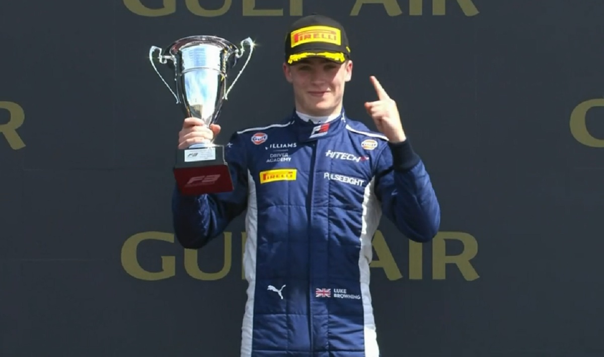 Cursa din Formula 3™ a Marelui Premiu al Bahrainului a fost în AntenaPLAY. Luke Browning a câştigat prima cursă a sezonului