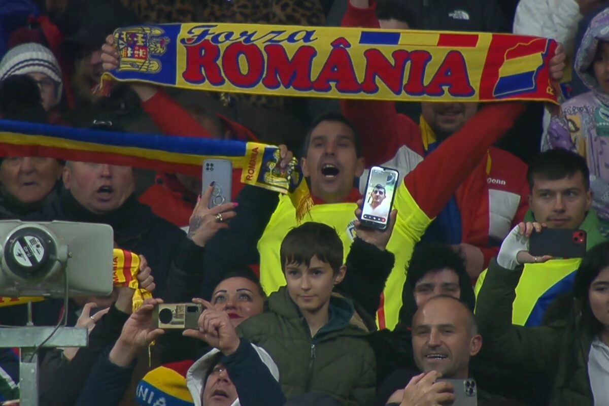 Atmosferă fabuloasă făcută de fanii tricolori la Columbia - România