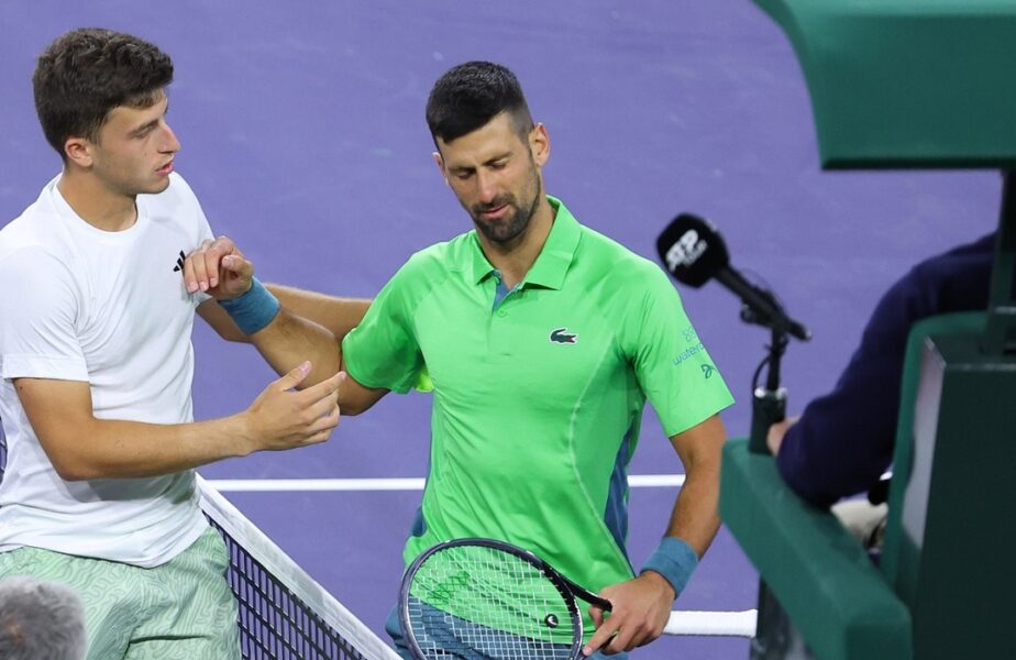 Novak Djokovic a fost eliminat incredibil de la Indian Wells! Liderul ATP, învins de un italian de 20 de ani. Eşec fără precedent