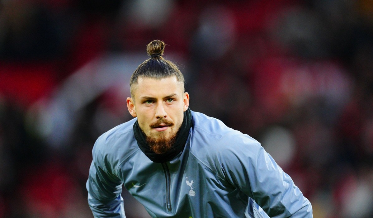 Radu Drăgușin nu și-a ascuns emoțiile după Aston Villa - Tottenham 0-4