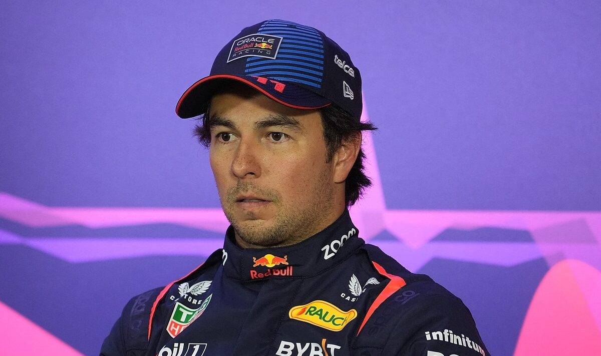 Sergio Perez, penalizat cu trei locuri pe grila de start a Marelui Premiu al Australiei