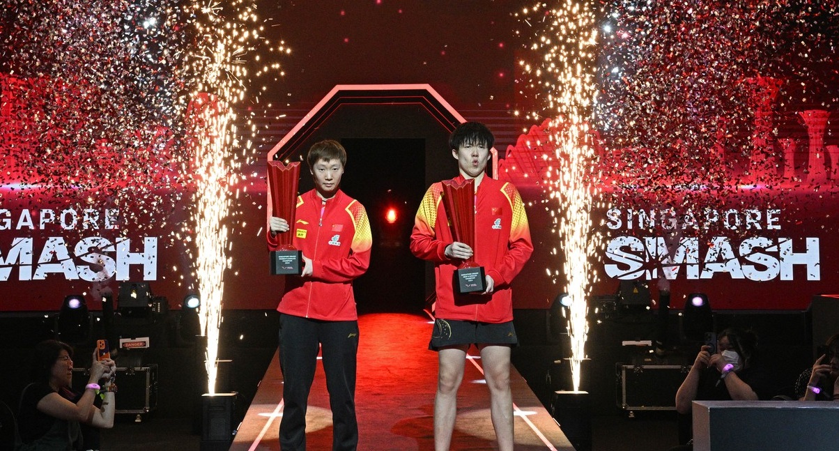 Wang Chuqin şi Wang Manyu s-au impus la simplu, la Singapore Smash 2024. Ce au făcut românii