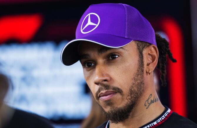 Lewis Hamilton a dezvăluit marea dilemă pe care o are în ultimul sezon ...