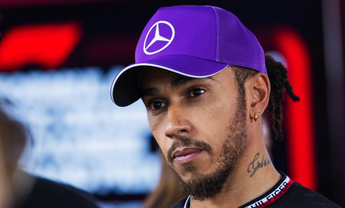 Lewis Hamilton a dezvăluit marea dilemă pe care o are în ultimul sezon la Mercedes: "Trebuie să vorbesc cu Toto"