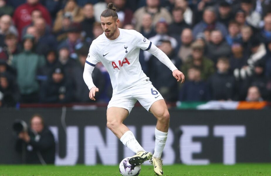 Fanii lui Tottenham, reacţii împărţite după ce Radu Drăguşin a fost titularizat cu Manchester City: „Postecoglou e fan Arsenal!”