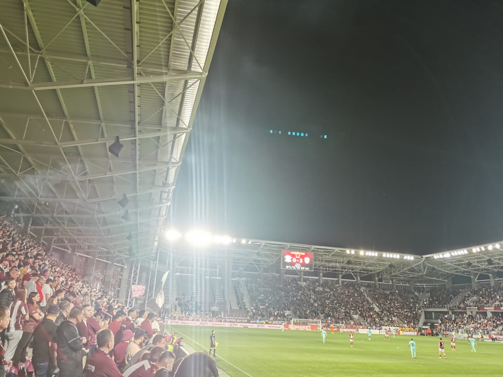 Stadionul Giulești, în timpul meciului dintre Rapid și CFR Cluj / AS.ro