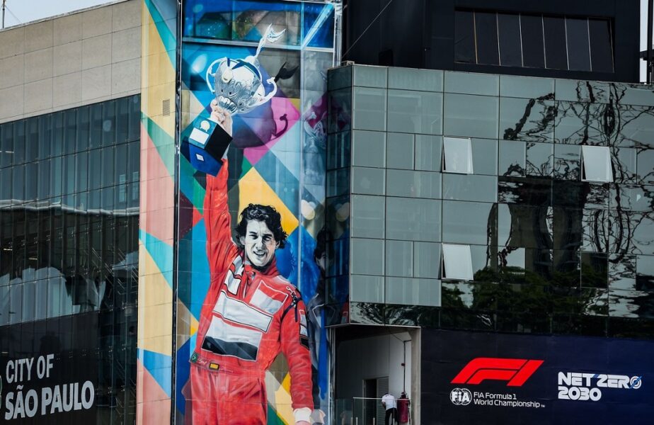 Anunțul momentului pentru fanii Formula 1™! La Roma se deschide o expoziție comemorativă dedicată lui Ayrton Senna