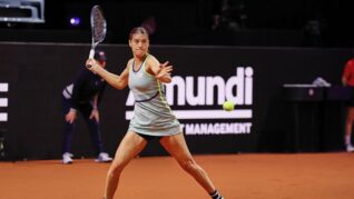 Sorana Cîrstea – Iga Swiatek 1-6, 1-6. Românca, demolată de numărul 1 WTA. „Sori”, fără replică la Madrid