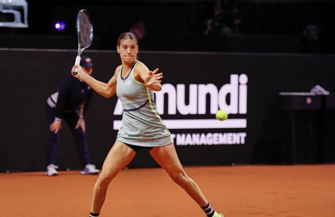 Sorana Cîrstea – Iga Swiatek 1-6, 1-6. Românca, demolată de numărul 1 WTA. „Sori”, fără replică la Madrid