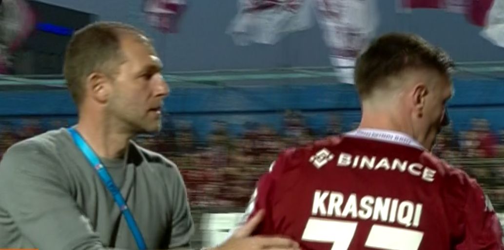 Un cunoscut antrenor român a reacţionat după gestul uluitor al lui Krasniqi faţă de Lobonţ!