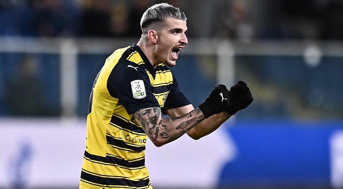 Valentin Mihăilă, gol superb pentru Parma