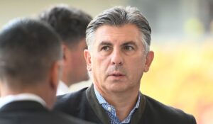 „Știam că suntem iubiți, dar nu chiar așa!” Ionuț Lupescu, „cucerit” de fanii de pe Arena Națională la meciul Generației de Aur