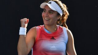 Gabriela Ruse s-a calificat în semifinale la Trophee Clarins! Victorie de senzaţie cu Alize Cornet!