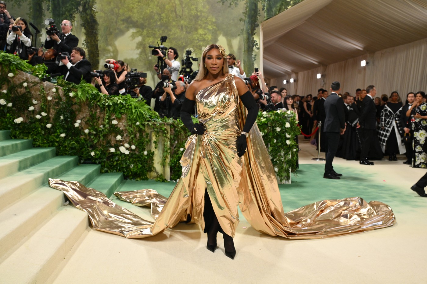 US tennis player Serena Williams arrives for the 2024 Met Gala at the Metropolitan Museum of Art on May 6, 2024, in New York. The Gala raises money for the Metropolitan Museum of Art's Costume Institute. The Gala's 2024 theme is “Sleeping Beauties: Reawakening Fashion.”,Image: 870745118, License: Rights-managed, Restrictions: , Model Release: no