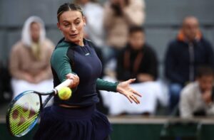 Ana Bogdan, eliminată de Elina Svitolina în turul trei de la Roland Garros! Meciul a fost întrerupt din cauza ploii