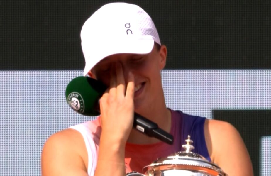 Iga Swiatek, copleşită de emoţii după ce a cucerit al patrulea titlu la Roland Garros: „Doamne, îmi cer scuze”