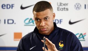 „Mi-au vorbit atât de violent! Mi-au spus că nu voi mai juca!” Kylian Mbappe, discurs furibund după plecarea de la PSG