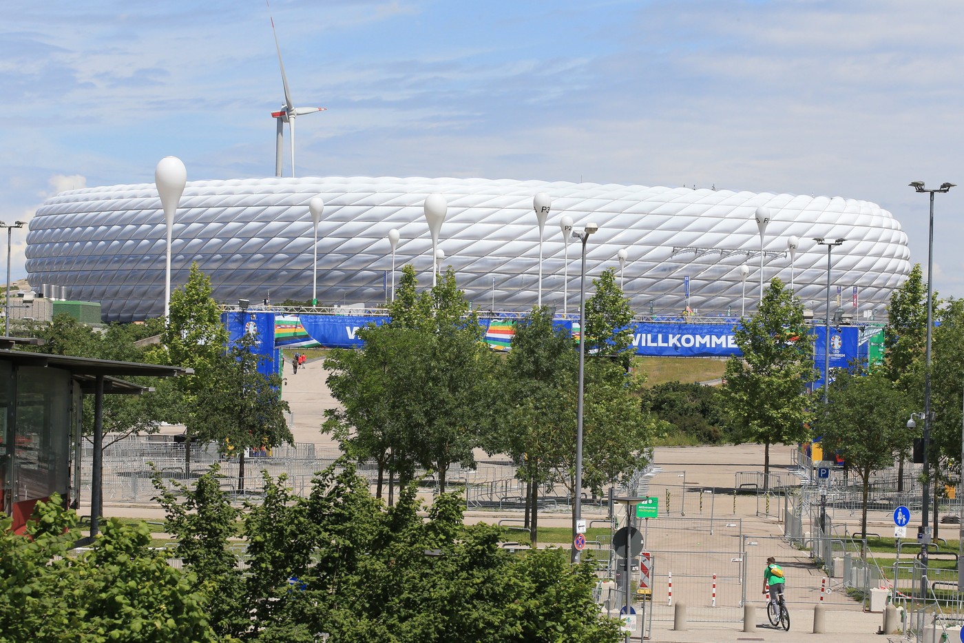 Ultimul antrenament al României, înaintea meciului cu Ucraina
Pictured: munich stadium,allainz arena,gv,general view,Image: 882106930, License: Rights-managed, Restrictions: Worldwide, Model Release: no, Pictured: munich stadium,allainz arena,gv,general view