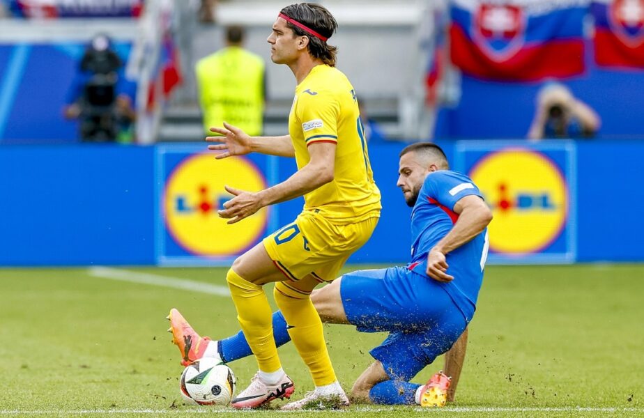 România, salvată de VAR la EURO 2024! Ianis Hagi a scos penalty după o fază controversată. Daniel Siebert şi-a schimbat decizia