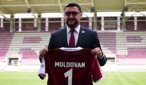 Viorel Moldovan a refuzat o rivală înainte de a semna cu Rapid: „A avut de ales”. Ce putere va avea în Giuleşti