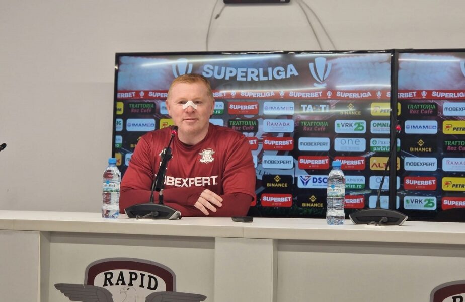 Neil Lennon a venit bandajat la conferința de presă, după accidentul teribil din Herăstrău. Cum arată acum antrenorul de la Rapid