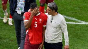 Manuel Akanji, la pământ după ce a ratat un penalty în Anglia – Elveția: „Am dezamăgit întreaga țară!”