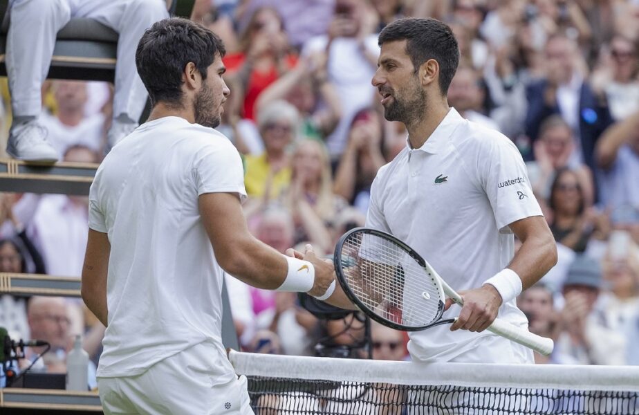 Novak Djokovic a auzit ce a zis Carlos Alcaraz într-un cor de fluierături şi i-a dat replica: „Poate peste 15 ani”