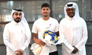 Al-Gharafa a anunţat oficial transferul lui Florinel Coman! Mesajul clubului din Qatar şi primele imagini cu jucătorul la Doha