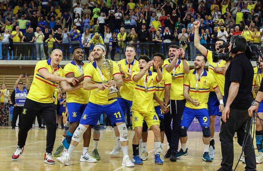 Echipele româneşti şi-au aflat adversarele din preliminariile Cupei CEV şi Challenge Cup la volei