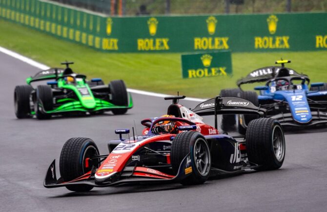 Cursa prinicipală din Formula 2 a Marelui Premiu al Belgiei este ACUM în AntenaPLAY