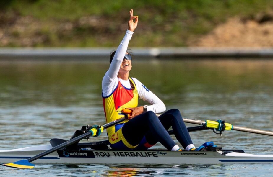 Ionela Cozmiuc şi Gianina van Groningen, calificare de senzaţie în semifinale la dublu vâsle! Româncele, învingătoare în serii